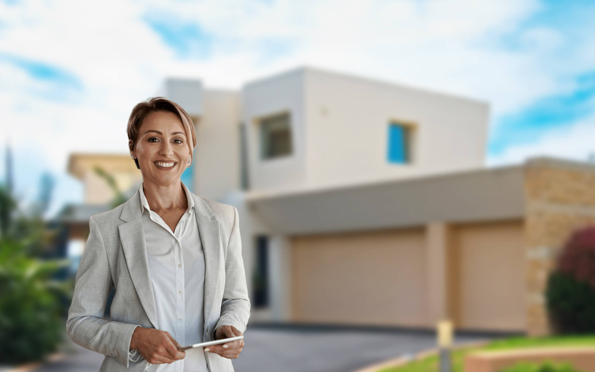 Frontbild zum Zertifikatslehrgang Immobilienmakler:in (IHK)